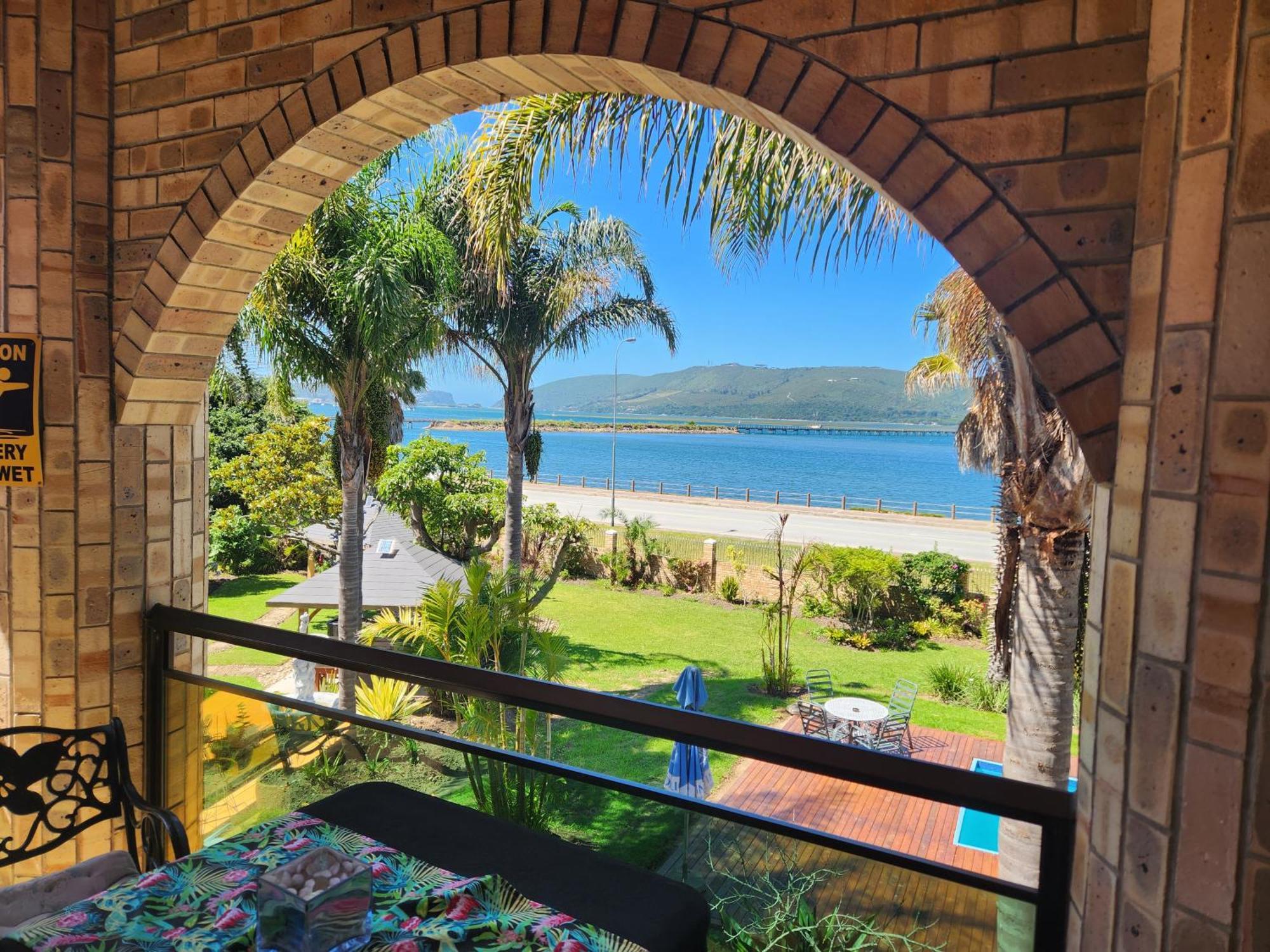 Lagoon Breeze Guest House Knysna Bagian luar foto