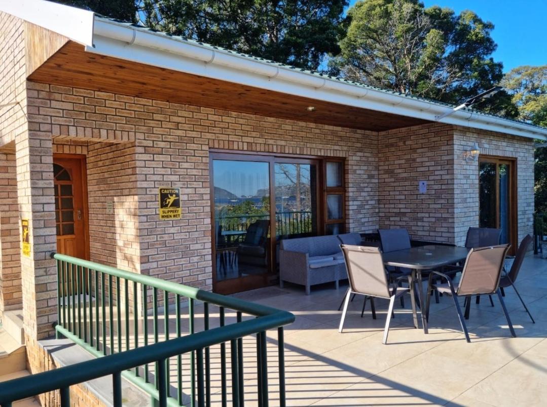 Lagoon Breeze Guest House Knysna Bagian luar foto