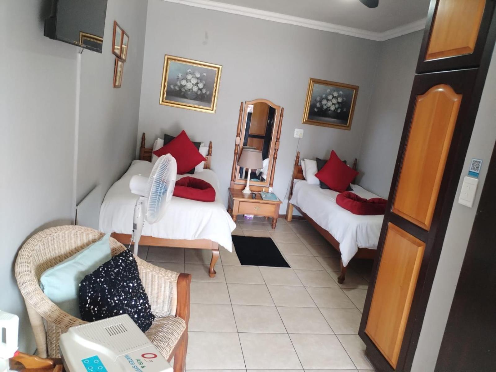 Lagoon Breeze Guest House Knysna Bagian luar foto